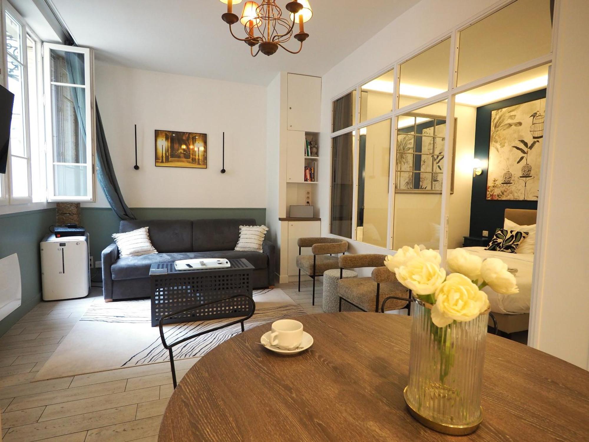 Saint Germain Elegant Chicsuites Paris Eksteriør billede
