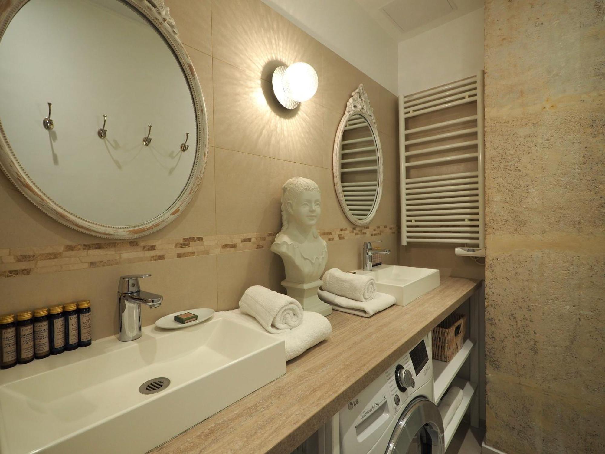 Saint Germain Elegant Chicsuites Paris Eksteriør billede